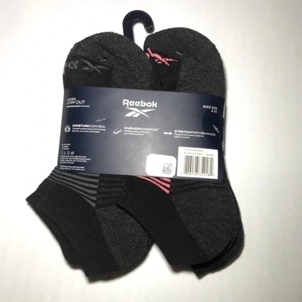 Reebok women’s low cut socks black 6 pack size 4-10